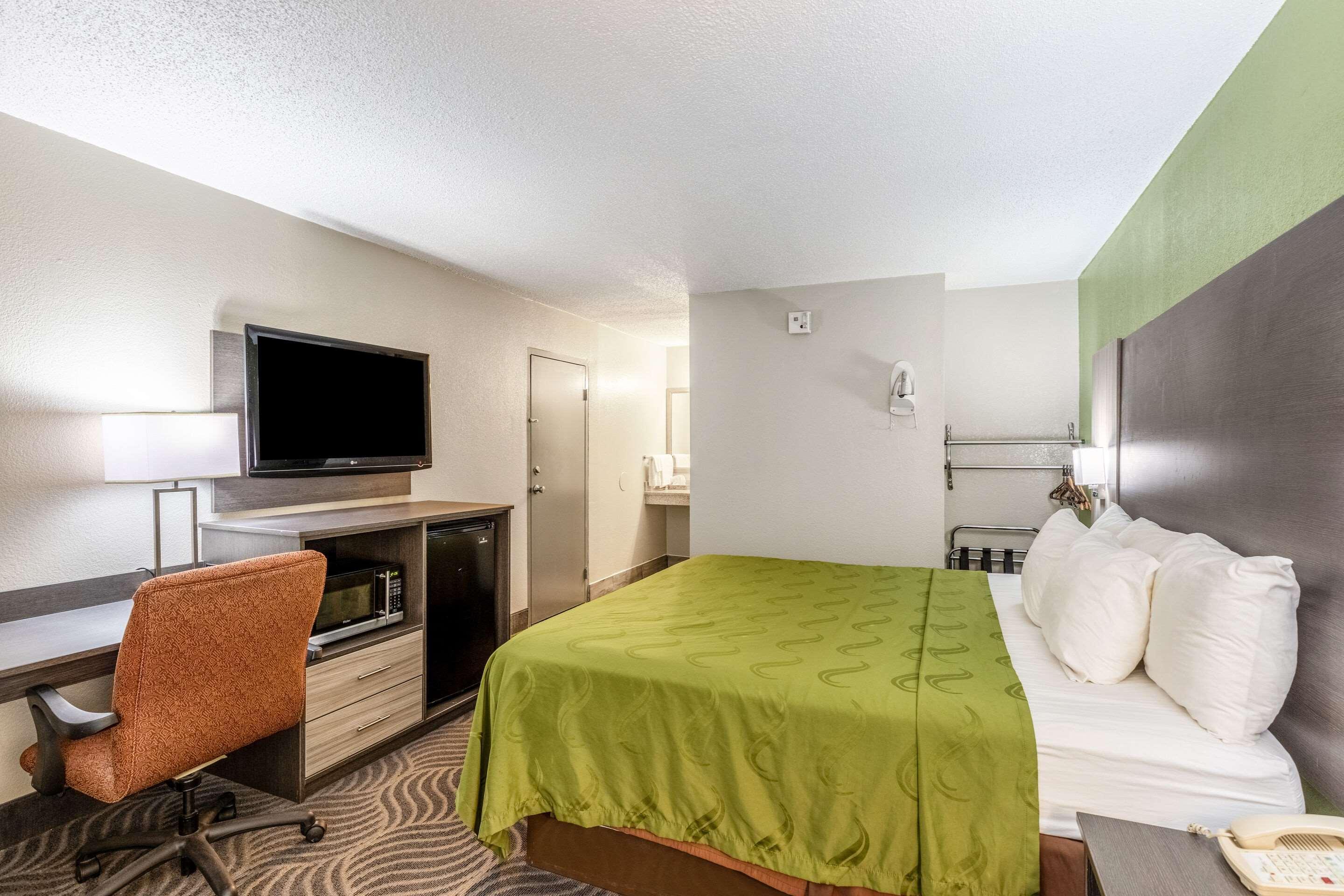 Quality Inn Newport Kültér fotó